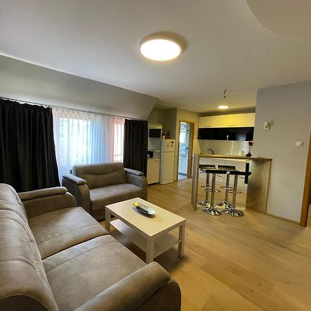 Ferienwohnung Leo Ni Exterior foto